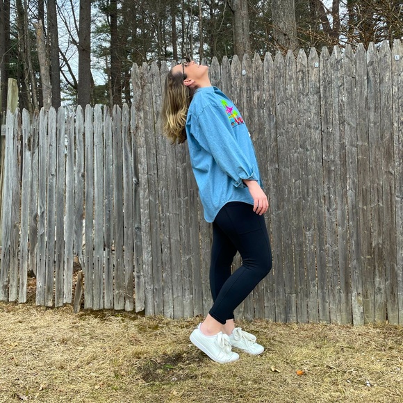 Meet your Posher, Kat! - Picture 1 of 1